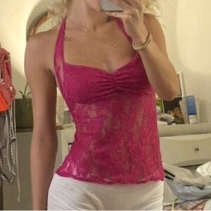 Super cute lace top perfect for going out!